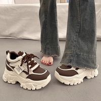 Nouvelles baskets plateforme amincissantes quotidiennes été 2025, style coréen, respirantes, à lacets, rehaussantes, en caoutchouc/plastique