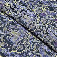 Neu Eingetroffener Metallischer Hochwertiger Luxus-Dekorations-Jacquard-Brokatstoff für Damenkleidung