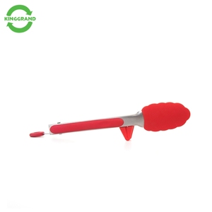 Pinces de cuisson en silicone et nylon robustes et écologiques Chef de barbecue flexible servant un ustensile de grillage pour la cuisine à domicile - Product Image 5