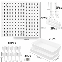 Kit d'accessoires pour panneau perforé, sans perçage, blanc, 10 crochets, 2 bacs, support de rangement mural pour la maison, le bureau ou le bureau à domicile.