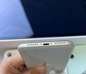 โทรศัพท์มือถือมือสอง <span class=keywords><strong>iPhone</strong></span> <span class=keywords><strong>11</strong></span> ปลดล็อคแล้ว รุ่น Original สำหรับ <span class=keywords><strong>iPhone</strong></span> <span class=keywords><strong>11</strong></span> <span class=keywords><strong>Pro</strong></span> <span class=keywords><strong>Max</strong></span> ความจุ 128GB 256GB ระบบ iOS - Product Image 6