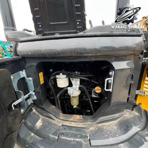 Excavatrice Komatsu PC35 de 3,5 tonnes, d'occasion, de marque japonaise, moteur Cummins, excavatrice sur chenilles, petite excavatrice d'occasion, provenance Japon. - Product Image 5