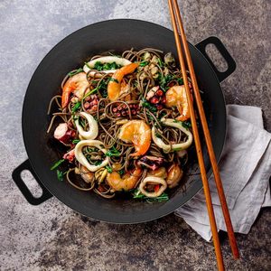 Utensilios de Cocina de Hierro Fundido Antiadherentes de Diseño Clásico, <span class=keywords><strong>Wok</strong></span> de Hierro Fundido Precurado con Doble Asa para Cocinar en Casa - Product Image 6