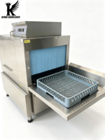 Lave-vaisselle commercial à convoyeur compact, automatique, avec pré-lavage et lavage haute pression en tunnel