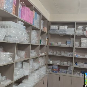 Plastic Storage Bin Rectangle 9x9x1.7cm Covered Solid Color Lens Case Combination Standing Type Yiwu Origin - Product Image 1