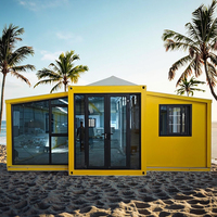 Maison conteneur extensible de 40 pieds avec structure modulaire en panneaux sandwich en acier, design moderne du milieu du siècle, pour usage résidentiel, bureau ou chambre.