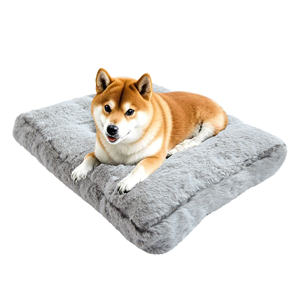 Cama Rectangular Moderna de Felpa para Perros Pequeños y Grandes, Almohadilla Lavable, Antideslizante, Suave y Cómoda - Product Image 5