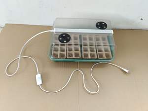 Plastic PE Square Eco-Friendly Lightweight Plant Seedling Germination Starter Tray Super Sprouter <strong>Heated</strong> <strong>Propagation</strong> Trays - Product Image 6