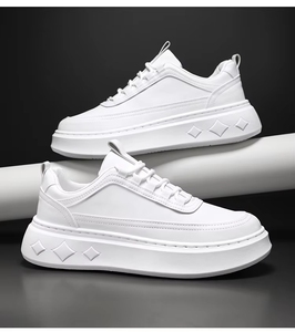 รองเท้าผ้าใบกีฬาผู้ชายคุณภาพสูง ระบายอากาศได้ดี พื้นนุ่ม กันลื่น สไตล์ Dad Shoes ขายส่งสำหรับฤดูใบไม้ผลิและฤดูใบไม้ร่วง ซับในผ้าตาข่าย - Product Image 3