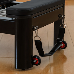 Letto Reformer Pilates in alluminio nero certificato di fabbrica per Palates Reformer di alta qualità commerciale - Product Image 2