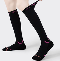 Chaussettes de compression tricotées invisibles avec semelle éponge pour la course à pied et le saut à la corde, pour jeunes sportifs, collection Printemps, offre ODM