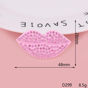 เคสโทรศัพท์รูปทรงลิปสติกสีชมพู ประดับเพชรแดง ของขวัญวาเลนไทน์สุดสร้างสรรค์ สำหรับตกแต่งด้วยจี้โลหะผสม DIY - Product Image 2