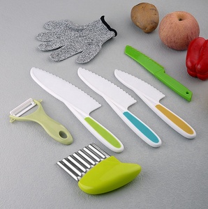 28 Stück Nachhaltiges Kinderküchen-<span class=keywords><strong>Set</strong></span> Echtes Kochen Kleinkind sicher mit Schneide brett Obst Gemüses ch neider Inklusive Messerset - Product Image 3