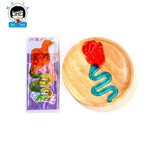 Ventas al por mayor Funny <span class=keywords><strong>Rock</strong></span> <span class=keywords><strong>Paper</strong></span> <span class=keywords><strong>Scissors</strong></span> Shaped Gummy Candy Sabor a fruta sabrosa Soft Jelly Candy - Product Image 3