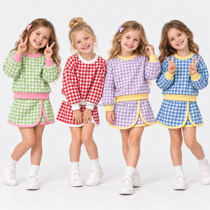 Ensemble sweat-shirt pour filles, haut à manches longues imprimé à carreaux rouges et jupe enveloppante à bordure contrastée, 2 pièces pour enfants au quotidien - Product Image 4