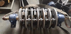 Broyeur métallique à moteur à engrenages avec lames à marteaux pour <span class=keywords><strong>le</strong></span> <span class=keywords><strong>recyclage</strong></span> des canettes en aluminium et des tôles d'<span class=keywords><strong>acier</strong></span> - Product Image 5