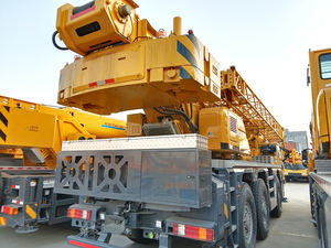 מנוף בום רכוב <span class=keywords><strong>XCMG</strong></span> רשמי מדגם XCA60-EV, מנוף כבד <span class=keywords><strong>60</strong></span> טון, משומש, מתוצרת סין, לעבודות בנייה. - Product Image 4