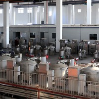 Fabrika doğrudan Polyester dikiş ipliği TEX28 TEX40 TEX50 TEX76 Linha De Costura iplik için DİKİŞ MAKİNESİ