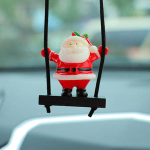 Pendentif de voiture Père Noël et Bonhomme de neige de dessin animé, nouvelle décoration de Noël pour voiture, produit e-commerce transfrontalier - Product Image 1