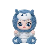 Poupée en peluche personnalisée OEM avec visage en vinyle, figurine mignonne d'anime et de film, porte-clés, jouet boîte mystère, monstres rembourrés en coton PP, 31-50 cm pour garçons et filles