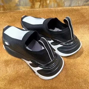 Black breathable walking <b>shoes</b>, stylish and simple, with thick soles, suitable for casual wear, summer outdoor sports <b>shoes</b>. - Product Image 4