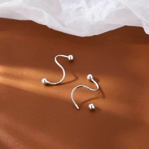2pcs Alloy Spiral Twisted <strong>Stud</strong> Earrings Lip Piercing Heart Star <strong>Cartilage</strong> Tragus <strong>Ear</strong> Piercing Jewelry Gifts - Product Image 4