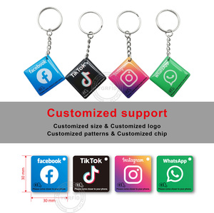 Porte-clés NFC pour les réseaux sociaux, un seul clic pour partager les profils <span class=keywords><strong>TikTok</strong></span>/Instagram/WhatsApp, époxy imperméable, compatible avec iOS et Android - Product Image 4