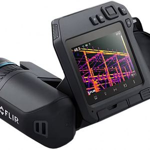 FLIR T560 <b>Thermal</b> <b>Camera</b> 24 with Uncooled Microbolometer 2C Accuracy for Science Applications - Product Image 1