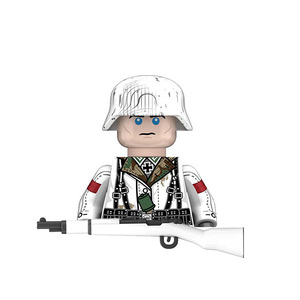 Figurine miniature de soldat d'infanterie de la Seconde Guerre mondiale en tenue de camouflage avec accessoires et équipement, jouet de construction, jouet de collection pour les passionnés d'histoire - Product Image 3