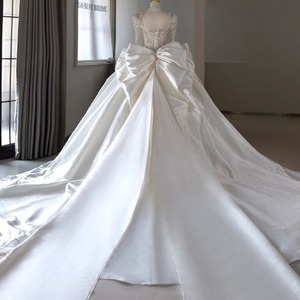 French Style Satin Wedding Dress Princess Waistline Sweetheart Neckline Ball Gown Vintage Bridal Gown Long Train - Product Image 2