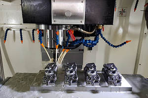 Molde de Inyección para Inserto de Chip, Molde de Inyección Preformado, Fabricación de Moldes de Plástico - Product Image 4