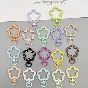 Porte-clés rotatif DIY en gros Pendentif de dessin animé à la mode Tenue d'arc de fleur peinte colorée Porte-clés léger en alliage - Product Image 5