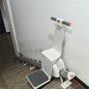 <span class=keywords><strong>Monte</strong></span>-<span class=keywords><strong>escalier</strong></span> électrique autoportant, facile à utiliser et sécurisé, avec capteur d'obstacles pour la mobilité des personnes âgées à domicile - Product Image 4