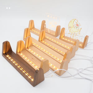 مصباح ليلي ثلاثي الأبعاد مخصص بالصور والنصوص لضوء الطاولة بقاعدة خشبية هدية شخصية مزود طاقة USB إضاءة ليلية ثلاثية الأبعاد بقاعدة خشبية - Product Image 4