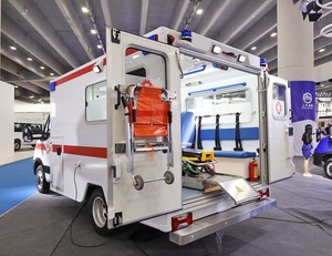 Grande Ambulanza di Emergenza NJIVECO NAVECO 4x4 Fuoristrada, Veicolo Medico con Monitoraggio ICU, Alimentazione Diesel - Product Image 5