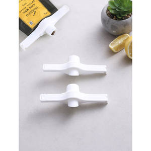 2pcs Cap-Type <b>Bag</b> <b>Clip</b> Practical and Stylish <b>Bag</b> <b>Clips</b> - Product Image 1