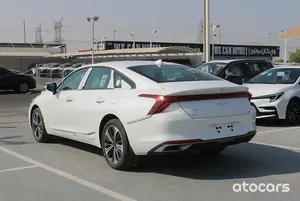 Nessuna ammaccatura usata KIA K8 GL3 3.5L <span class=keywords><strong>benzina</strong></span> FWD 2023 bianco all'interno di auto BEIGE pronte a partire - Product Image 4