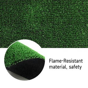 Tapis d'herbe artificielle décoratif de 10 mm et 15 mm, <span class=keywords><strong>gazon</strong></span> synthétique <span class=keywords><strong>en</strong></span> <span class=keywords><strong>rouleau</strong></span> <span class=keywords><strong>pour</strong></span> la décoration de mariage et le revêtement de sol d'événements et d'expositions - Product Image 5