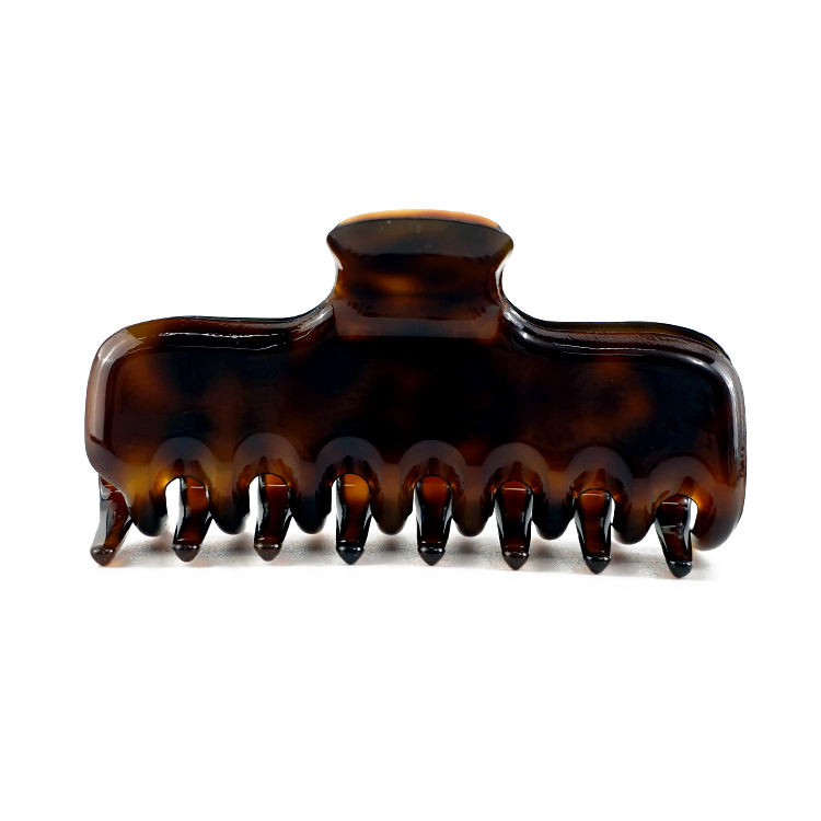 สีน้ำตาล