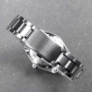 Boîtier de montre personnalisé en acier inoxydable 38 mm 9015, résistance à l'eau 100 m, verre saphir, compatible avec un cadran de 28,5 mm, adapté au mouvement NH35 - Product Image 3