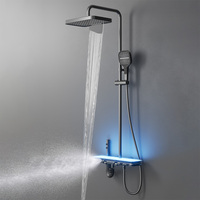 Système de douche intelligent mural de luxe pour salle de bain, blanc et gris, avec affichage numérique LED, fonction pluie, pommeau de douche, robinet et pistolet de pulvérisation