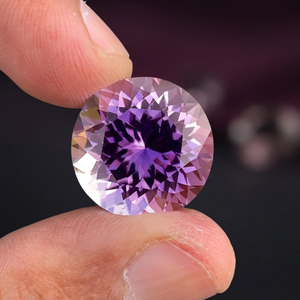 Kunzite rose de 26,31 carats, forme ronde excellente, 19x12,3 mm, provenant d'Afghanistan, chauffée, sans défauts, pureté 'eye clean' - Product Image 2