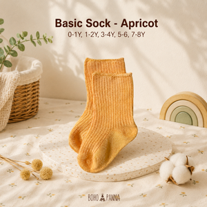 Chaussettes pour bébés en tissu doux et respirant, à ajustement sécurisé, offrant un confort tout au long de la journée pour les pieds de bébé en pleine croissance. - Product Image 6