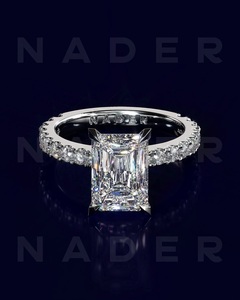 ANILLO DE ESMERALDA, Oro Blanco de 18 Quilates, Anillo de Diamantes Clásico con Certificado IGI para Boda o Compromiso - Product Image 2