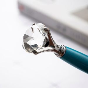 Stylo publicitaire personnalisé avec logo, en métal de haute qualité, motif élan scintillant, pointe bille 1,0 mm, idéal pour les promotions - Product Image 2