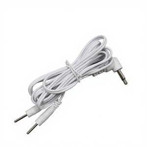 Câbles de liaison de haute qualité, durables, flexibles et longue durée, avec prise 3,5 mm vers connecteurs à broches de 2,0 mm - Product Image 1