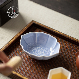Assiette à fruits en céramique Yuxi Tang, forme de fleur en porcelaine, plat décoratif pour la maison, bol à collation pour table à thé - Product Image 3