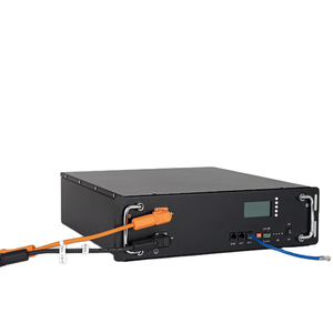 Système de stockage d'énergie solaire LiFePO4 standard 51,2 V 100 Ah avec communication CAN et prise en charge du réseau hybride - Product Image 3