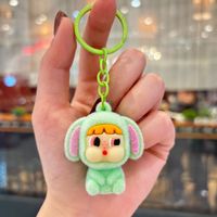 En gros Porte-clés poupée en peluche mignonne de dessin animé, Porte-clés boîte mystère, Ornement suspendu en peluche pour sac à dos