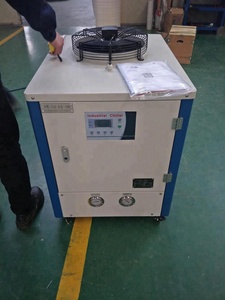 สำหรับเครื่องทำความเย็นแบบระบายความร้อนด้วยอากาศ 380V/3 เฟส/50Hz ปั๊มสกรูประสิทธิภาพสูง 5-35  ใช้สารทำความเย็น R22 สำหรับการฉีดขึ้นรูปพลาสติก - Product Image 2